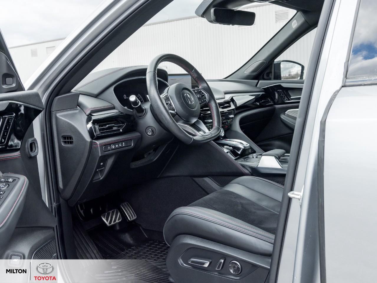 2024 Acura MDX VENTILATED SEATS NAVIGATION SUNROOF ONE OWNER A-Sp Photo