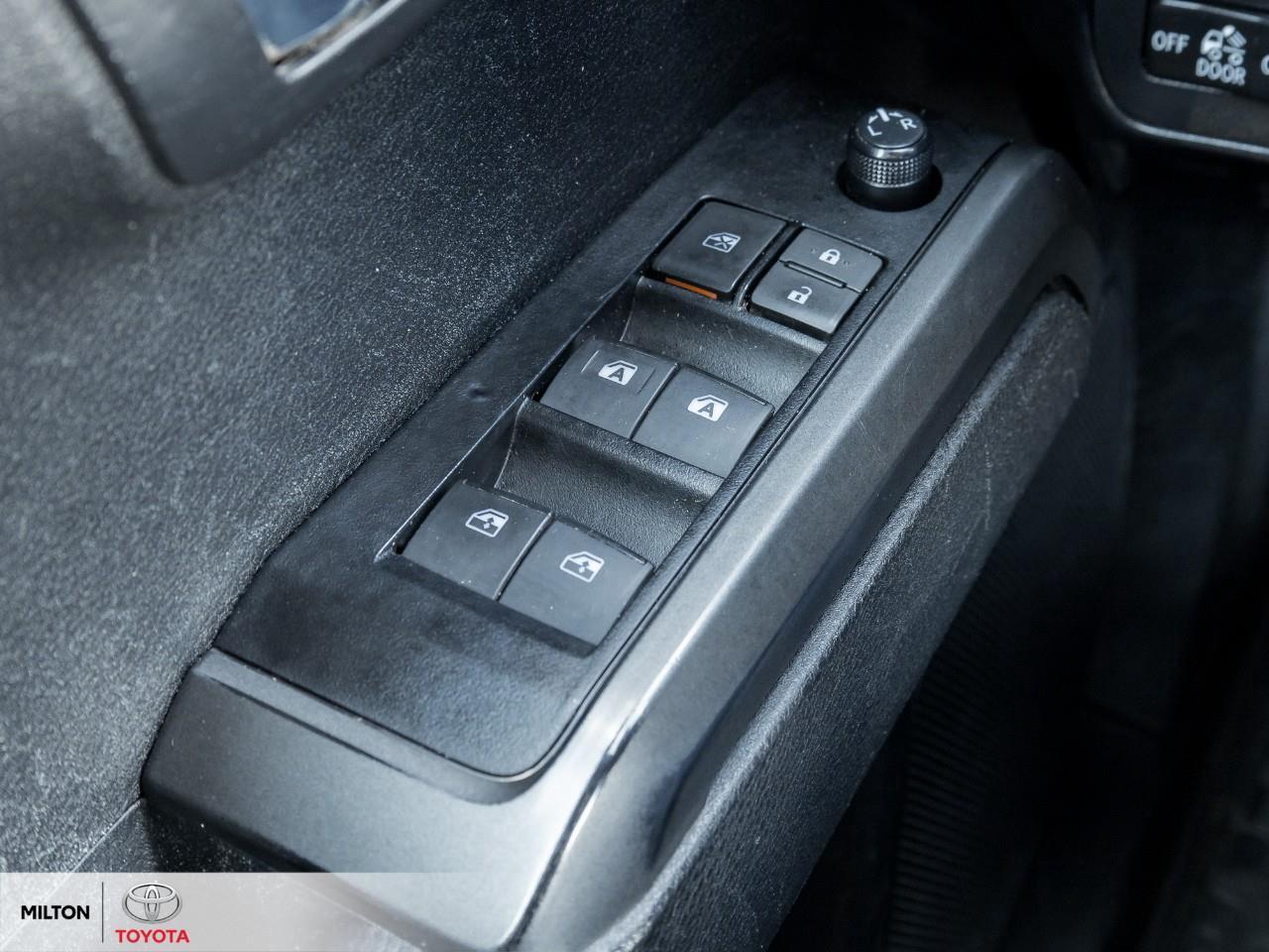 2023 Toyota Tacoma TRD SPORT PREMIUM LEATHER SEATS SUNROOF NAVIGATION Photo