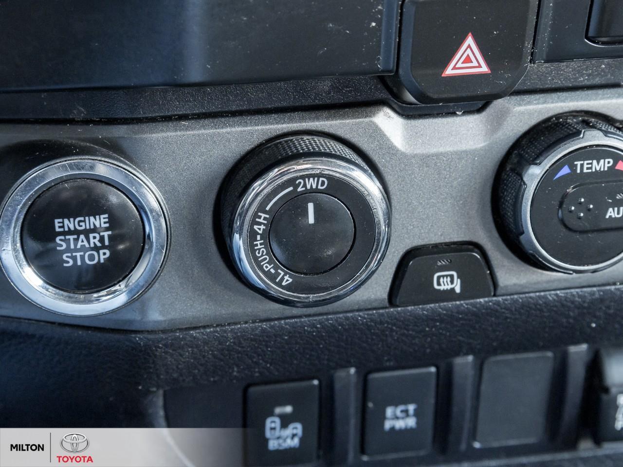 2023 Toyota Tacoma TRD SPORT PREMIUM LEATHER SEATS SUNROOF NAVIGATION Photo