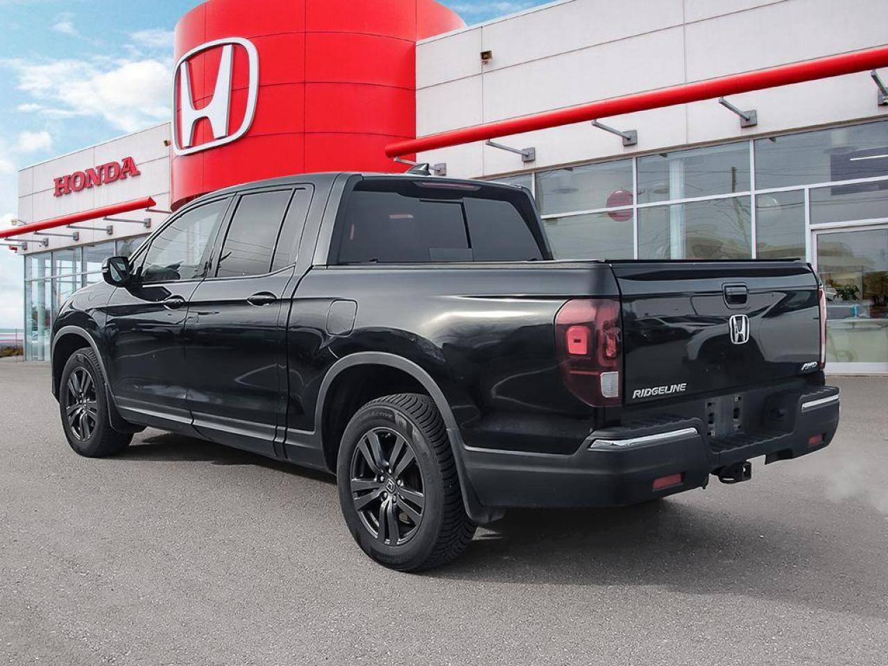 2017 Honda Ridgeline SPORT Photo