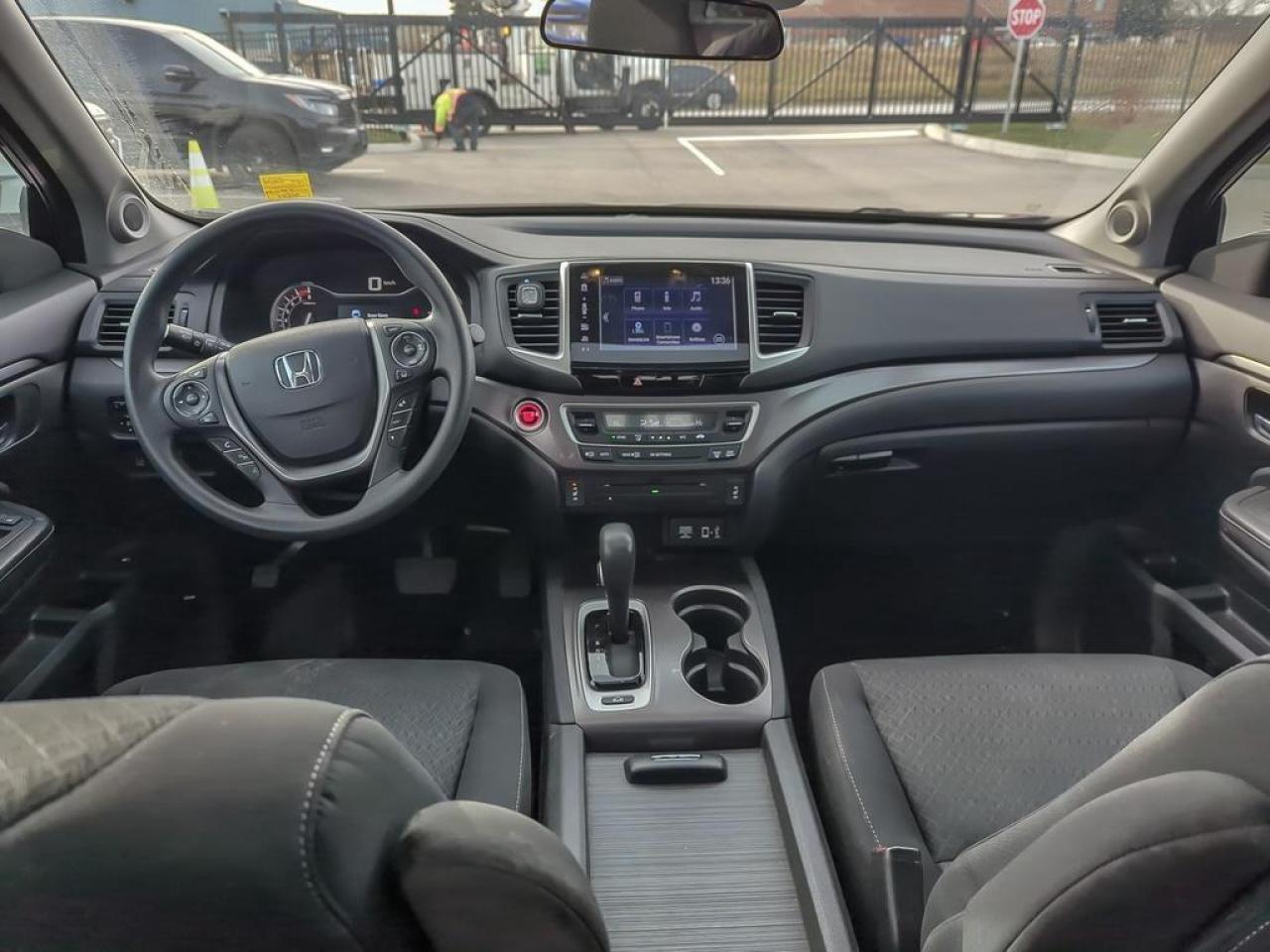 2017 Honda Ridgeline SPORT Photo