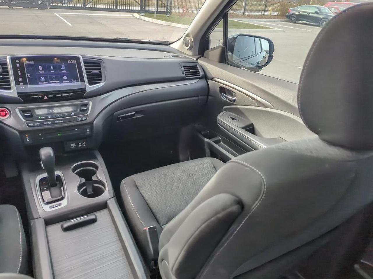 2017 Honda Ridgeline SPORT Photo