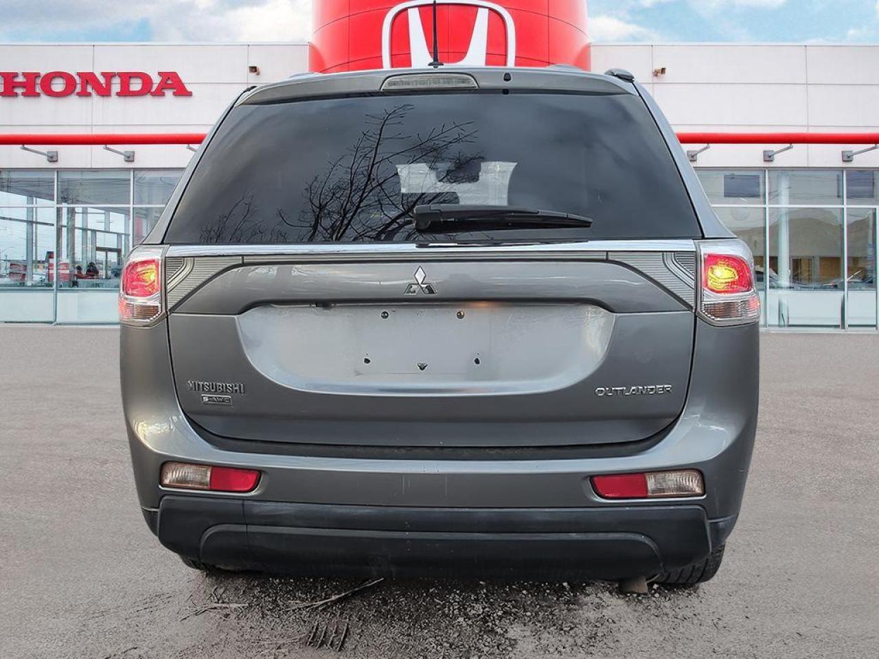 2014 Mitsubishi Outlander GT Photo