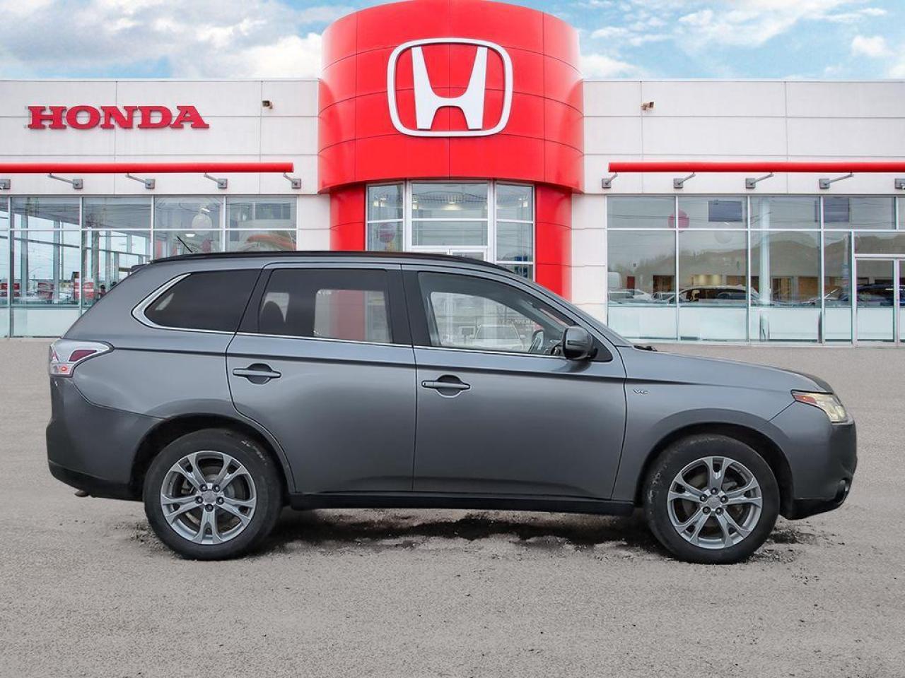 2014 Mitsubishi Outlander GT Photo