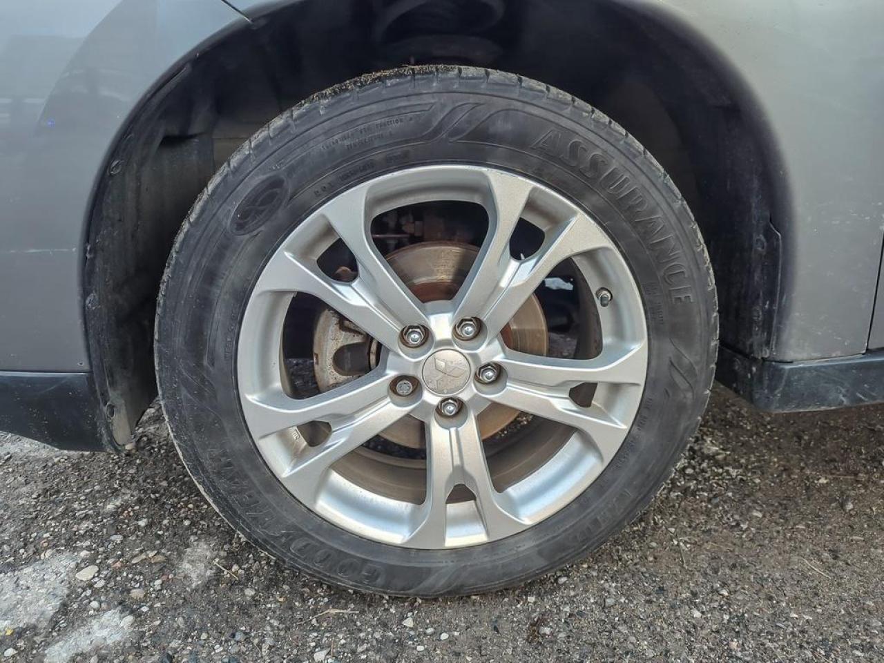 2014 Mitsubishi Outlander GT Photo