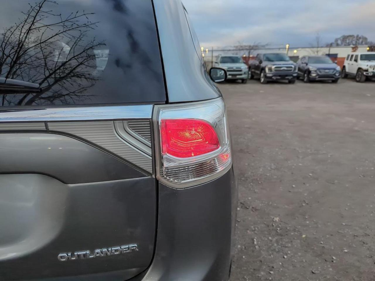2014 Mitsubishi Outlander GT Photo