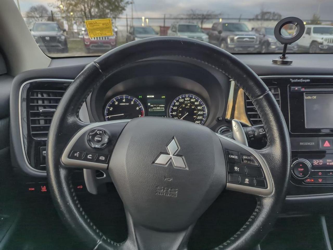 2014 Mitsubishi Outlander GT Photo