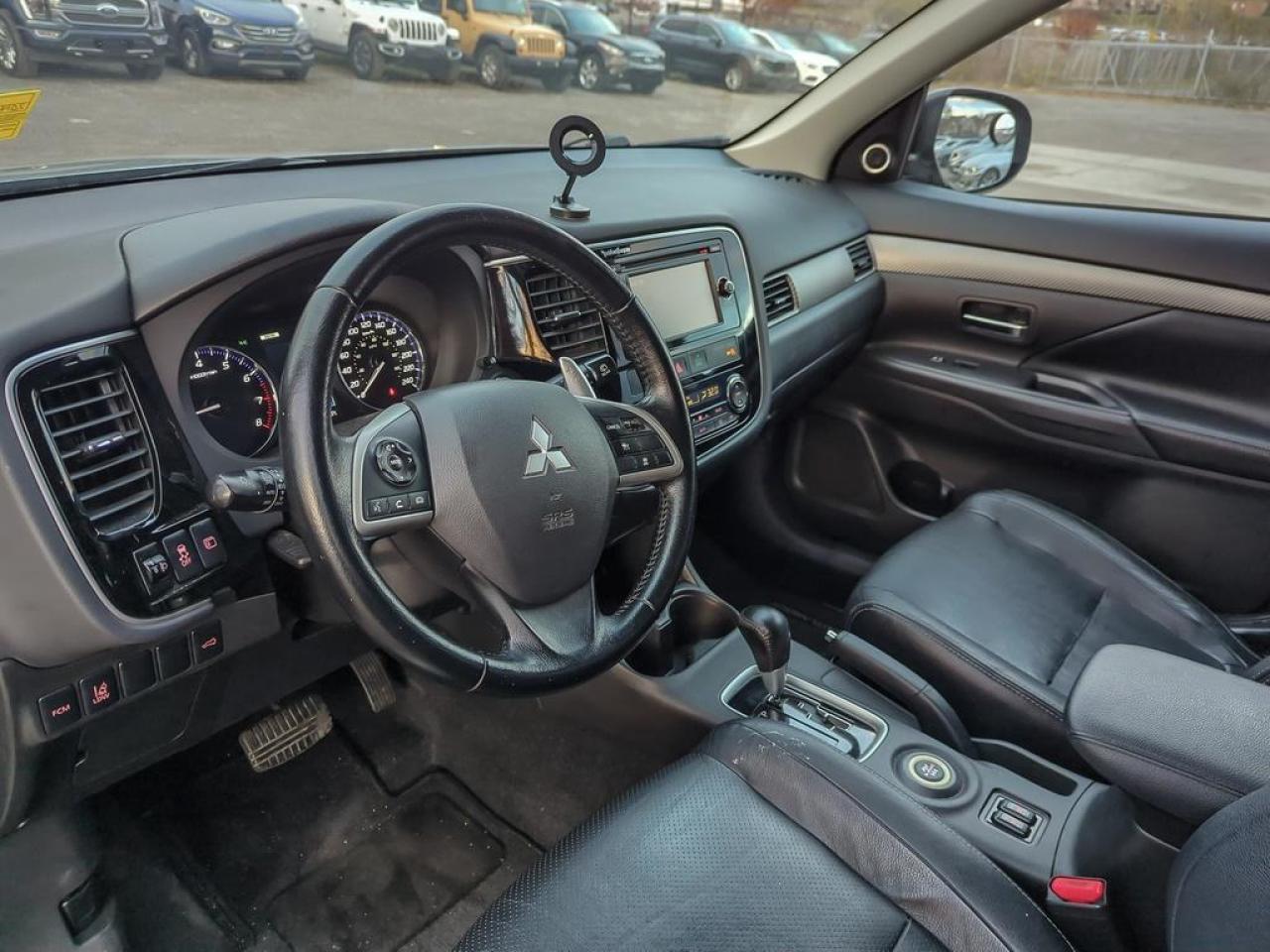 2014 Mitsubishi Outlander GT Photo