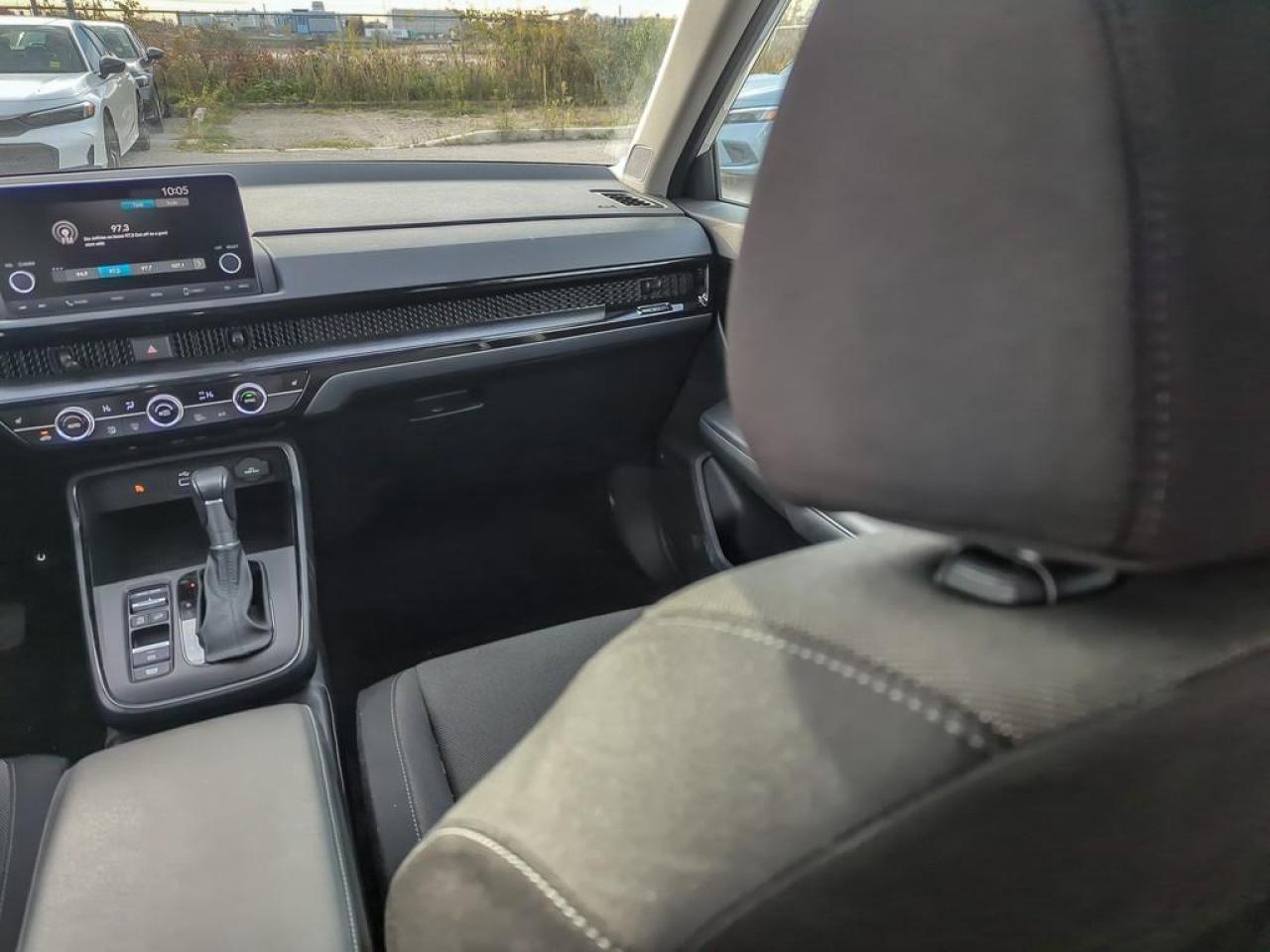 2025 Honda CR-V Sport Photo