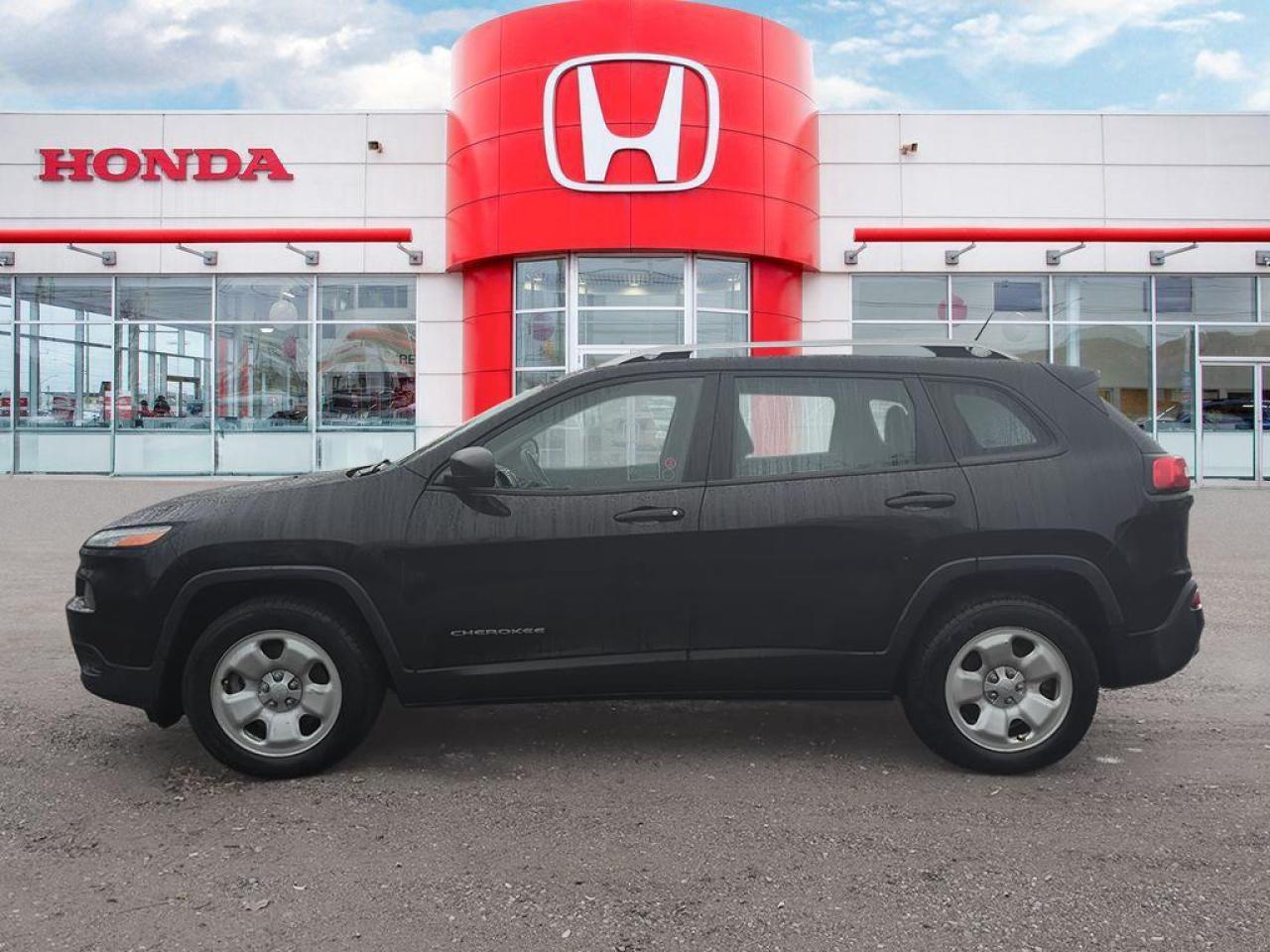 2017 Jeep Cherokee Sport Photo2