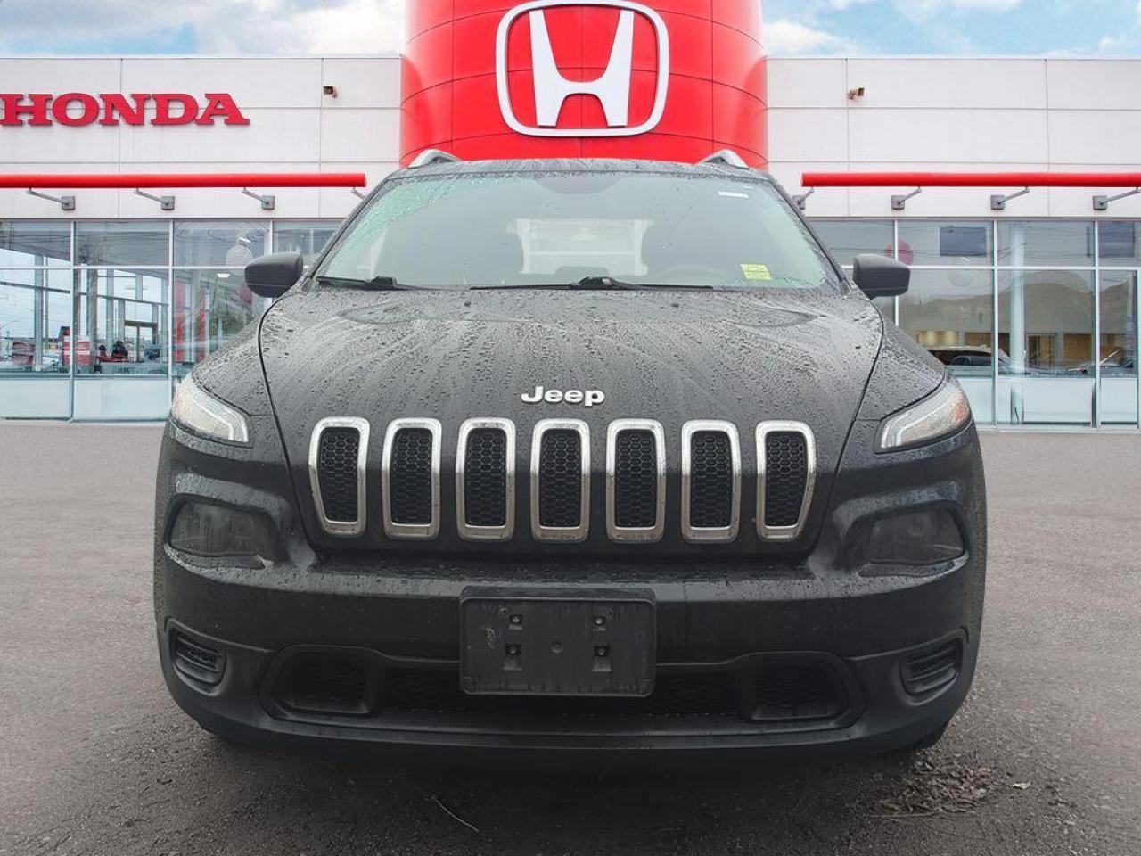 2017 Jeep Cherokee Sport Photo