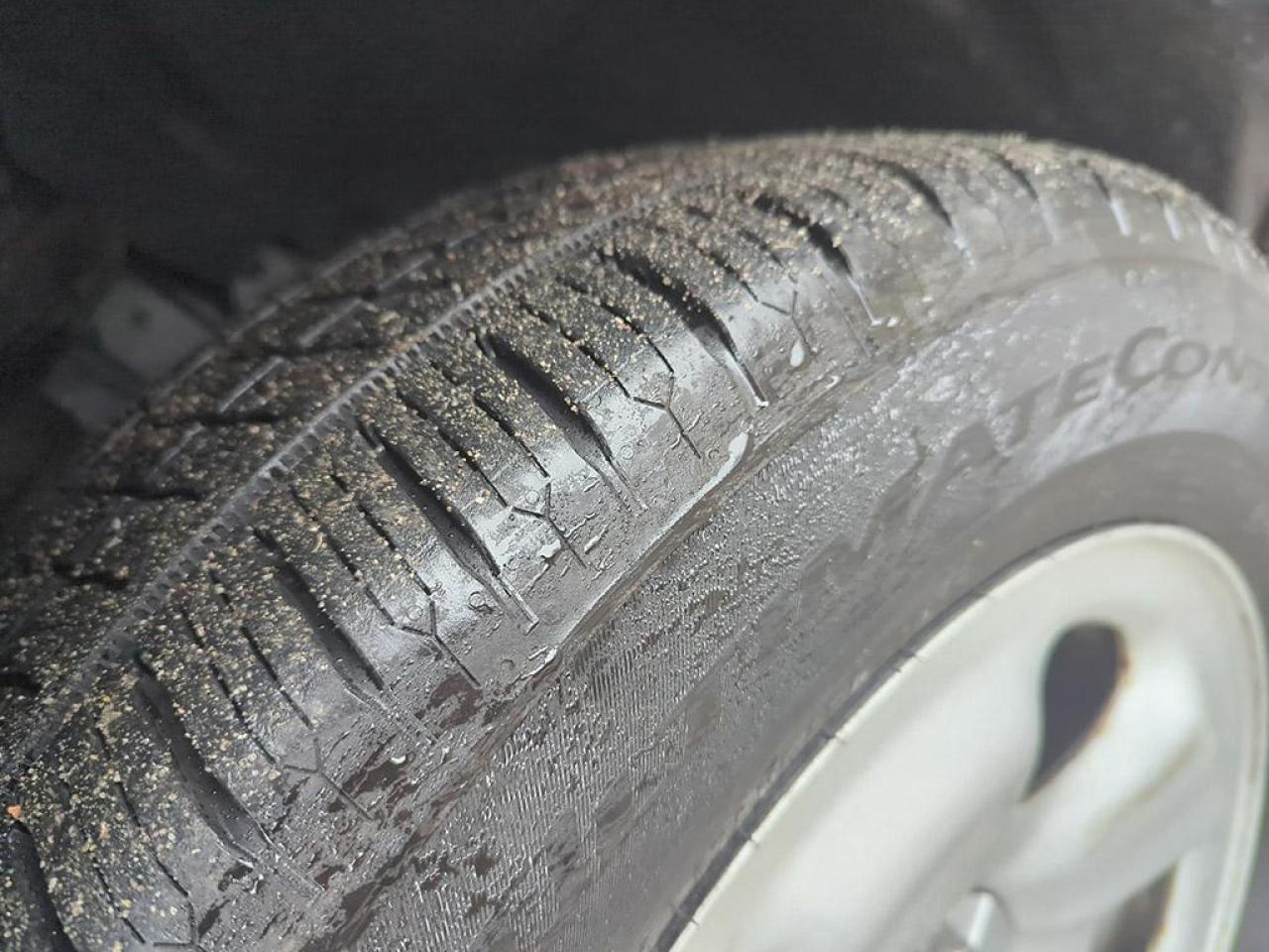 2017 Jeep Cherokee Sport Photo