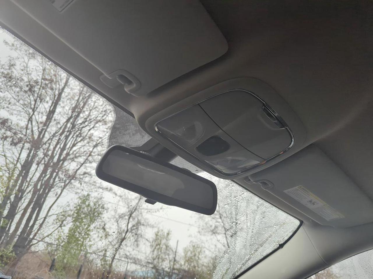 2017 Jeep Cherokee Sport Photo