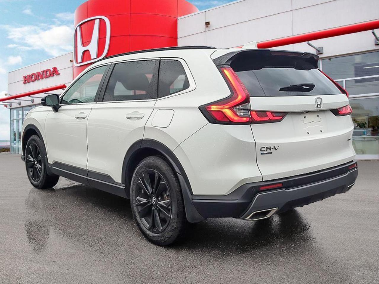 2025 Honda CR-V Hybrid Touring Photo