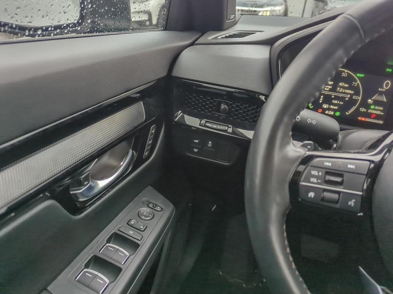 2025 Honda CR-V Hybrid Touring Photo