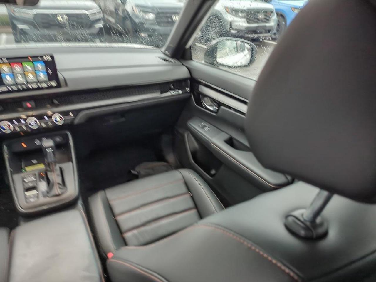 2025 Honda CR-V Hybrid Touring Photo