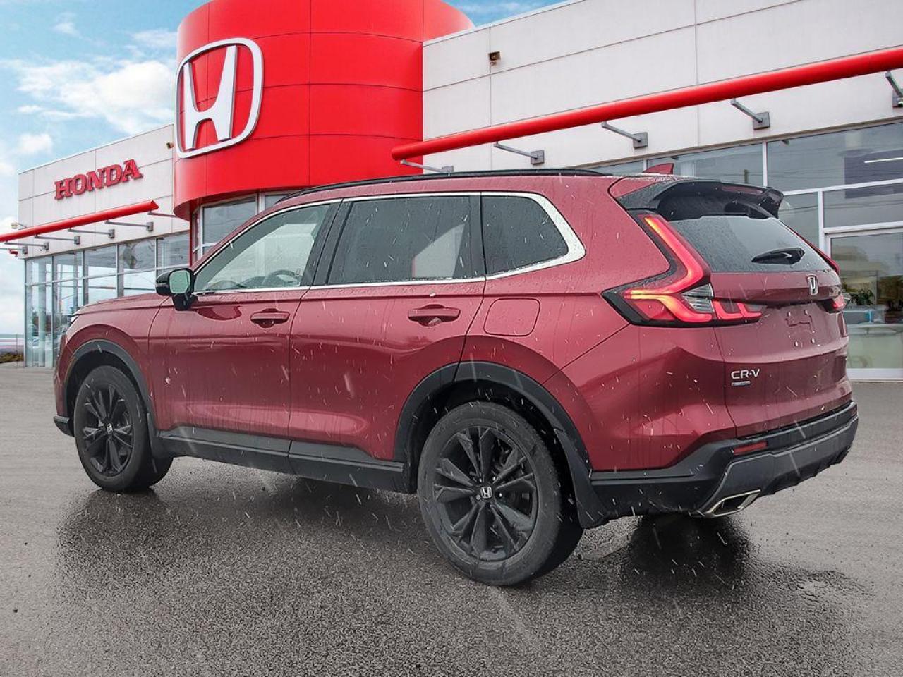 2024 Honda CR-V Hybrid Touring Photo3