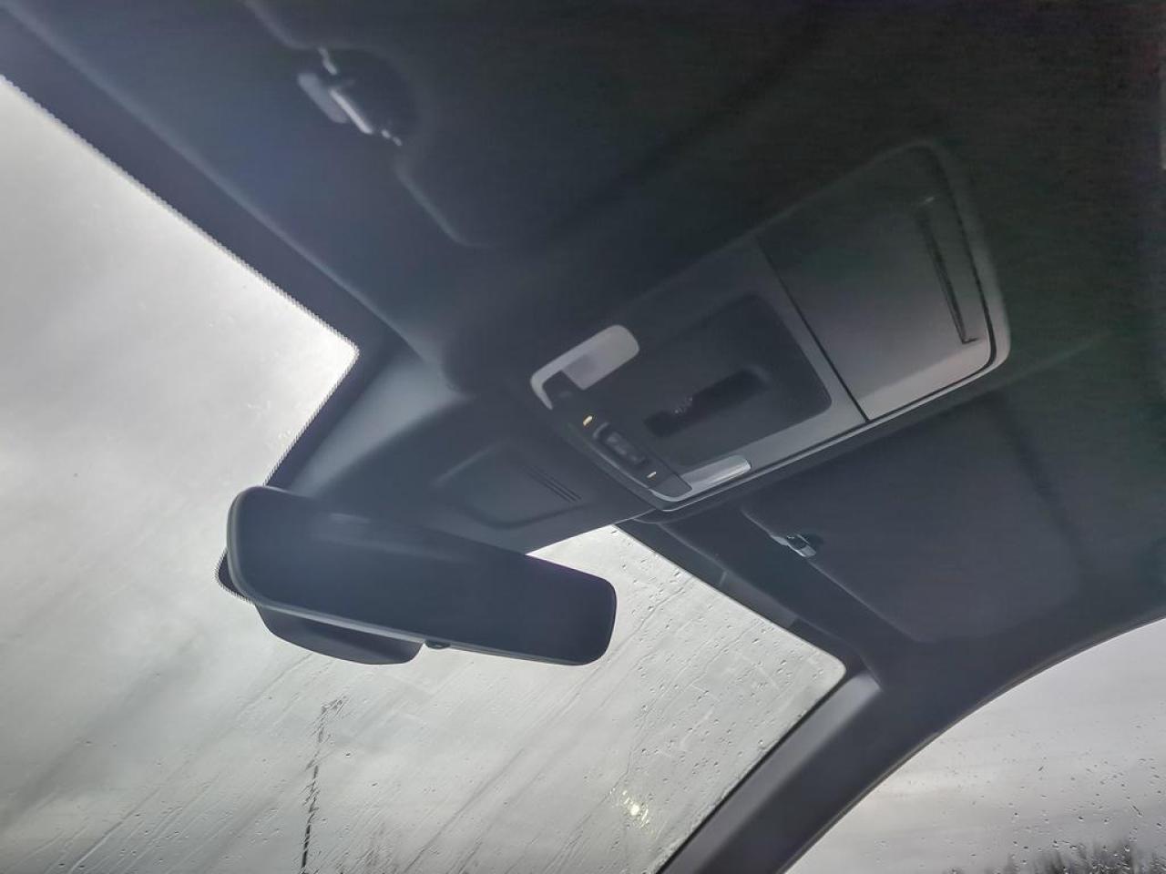 2024 Honda CR-V Hybrid Touring Photo