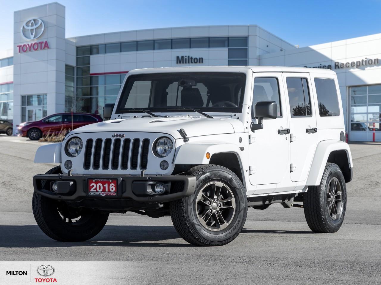 2016 Jeep WRANGLER UNLIMITED LEATHER ALPINE SOUND NAVIGATION ONE OWNER Sahara Photo0