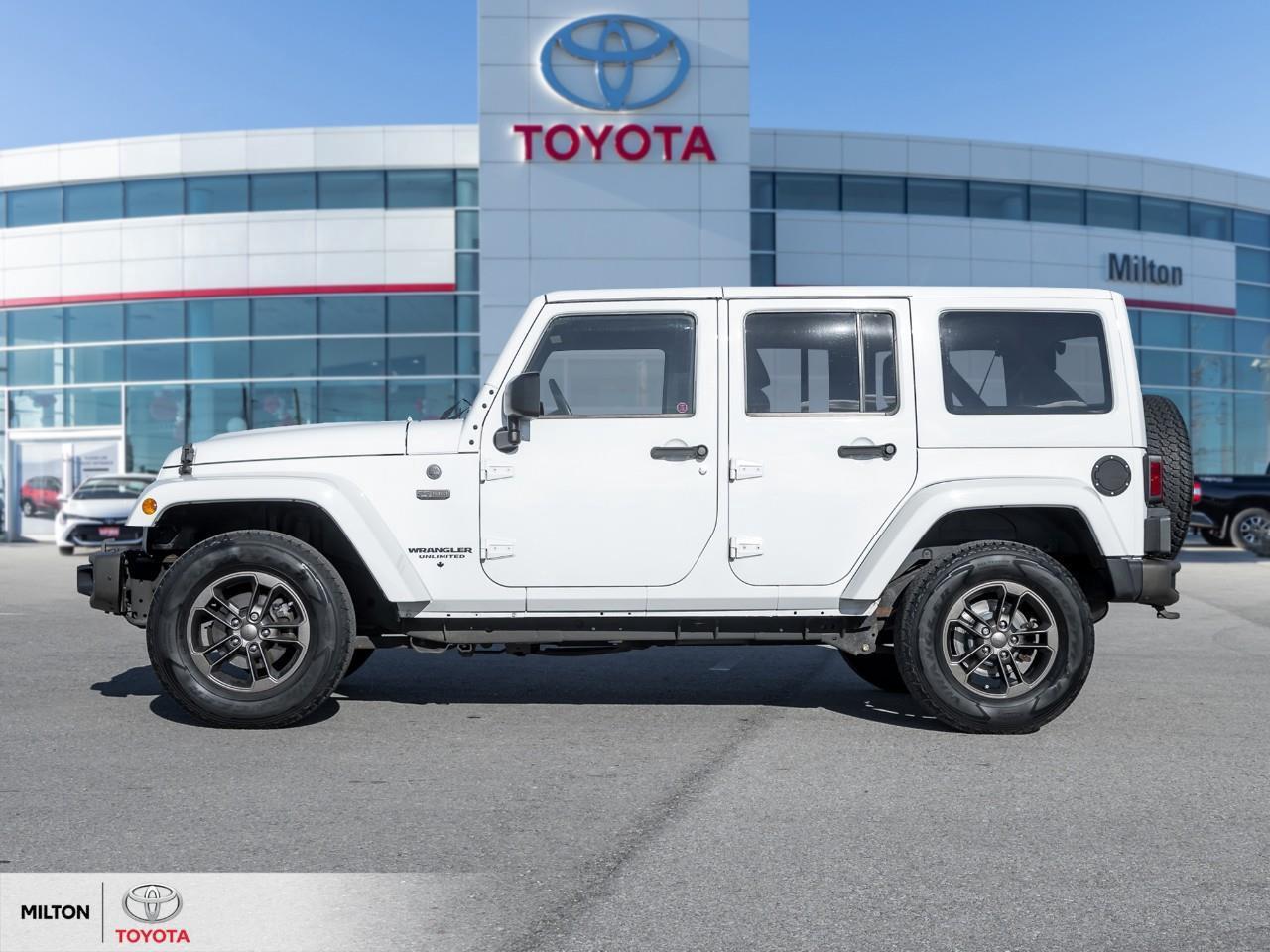 2016 Jeep WRANGLER UNLIMITED LEATHER ALPINE SOUND NAVIGATION ONE OWNER Sahara Photo