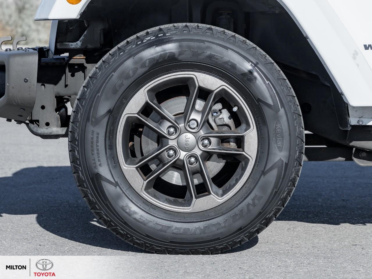 2016 Jeep WRANGLER UNLIMITED LEATHER ALPINE SOUND NAVIGATION ONE OWNER Sahara Photo