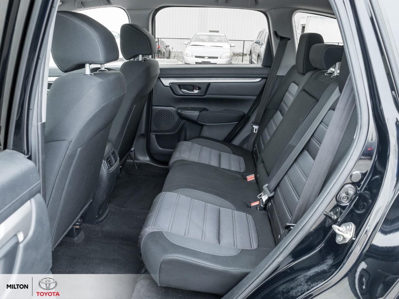 2017 Honda CR-V HEATED SEATS PUSH START ALLOYS ONE OWNER LX Photo