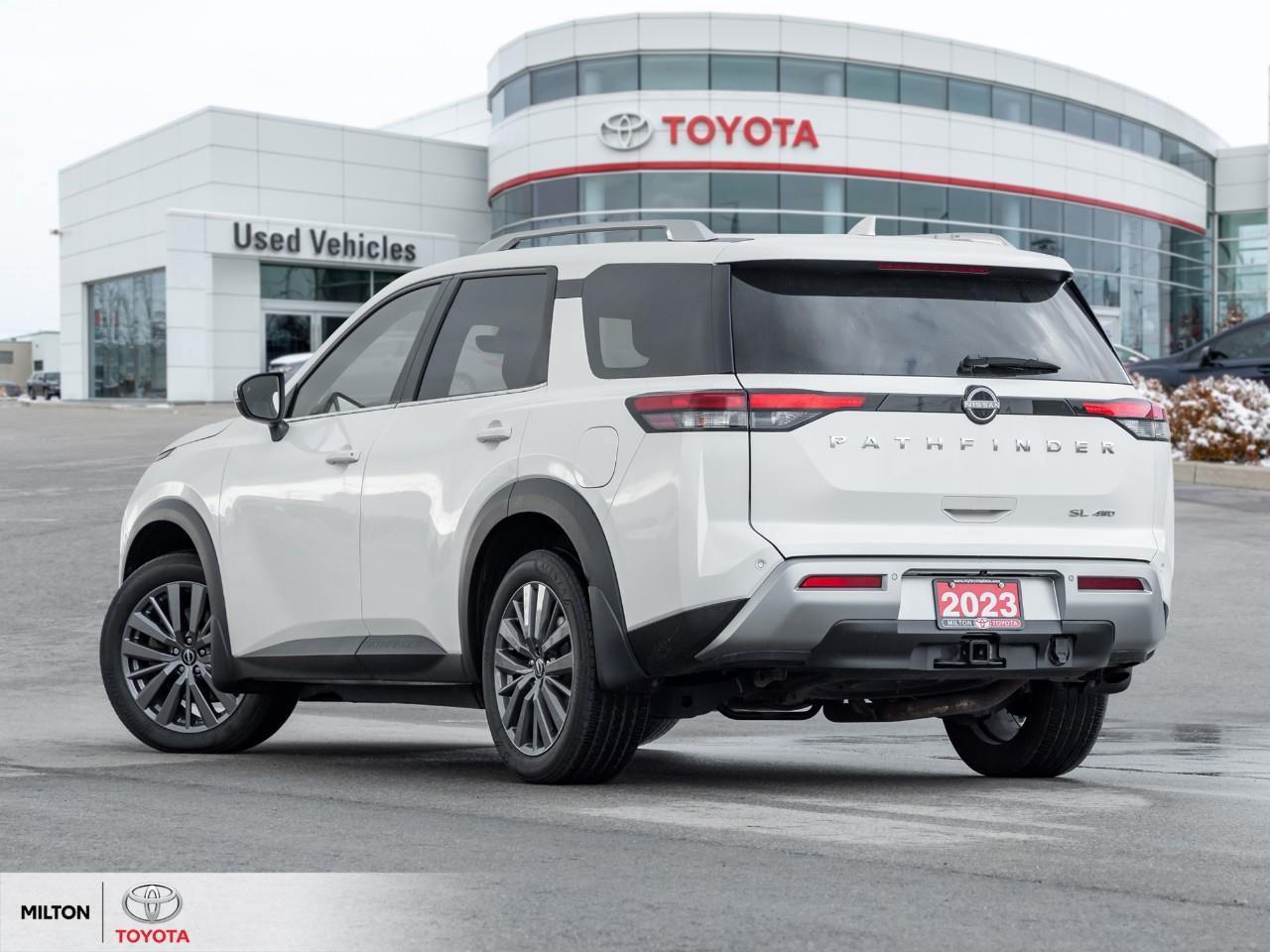 2023 Nissan Pathfinder LEATHER NAVIGATION PANORAMIC SUNROOF ONE OWNER NEW Photo4