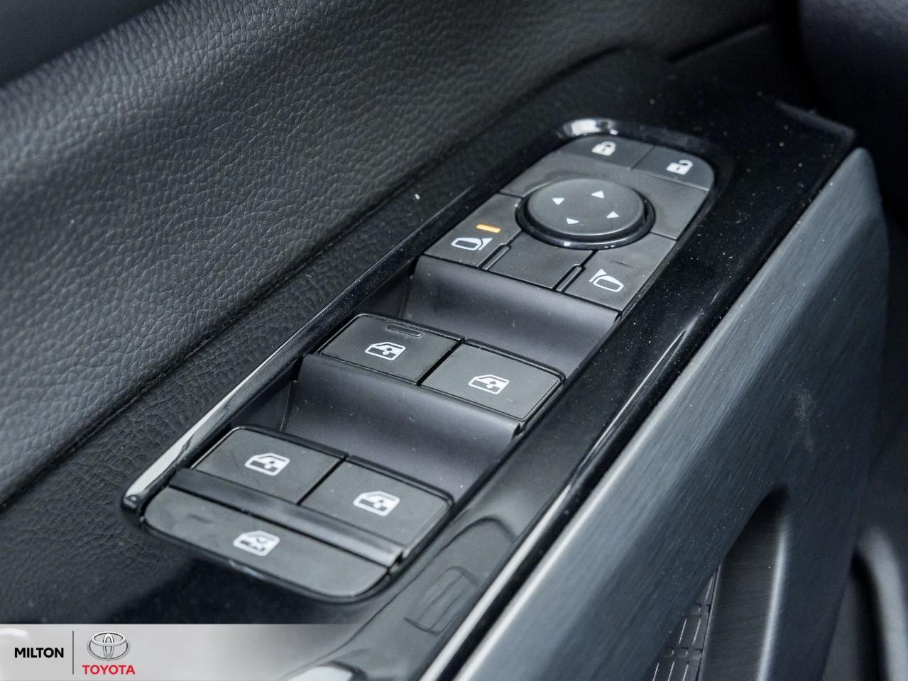 2023 Nissan Pathfinder LEATHER NAVIGATION PANORAMIC SUNROOF ONE OWNER NEW Photo