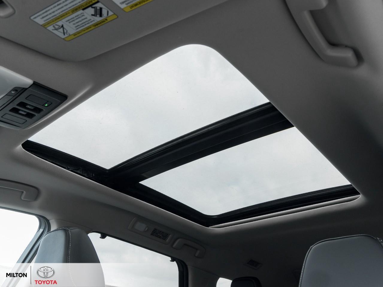 2023 Nissan Pathfinder LEATHER NAVIGATION PANORAMIC SUNROOF ONE OWNER NEW Photo