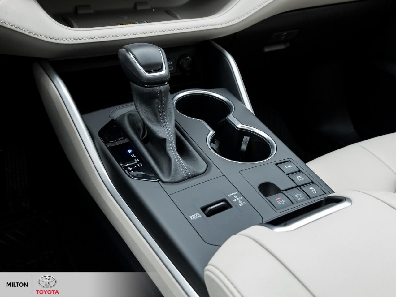 2024 Toyota Highlander Hybrid HYBRID XLE LEATHER NAVIGATION SUNROOF BLIND SPOT 8 Photo