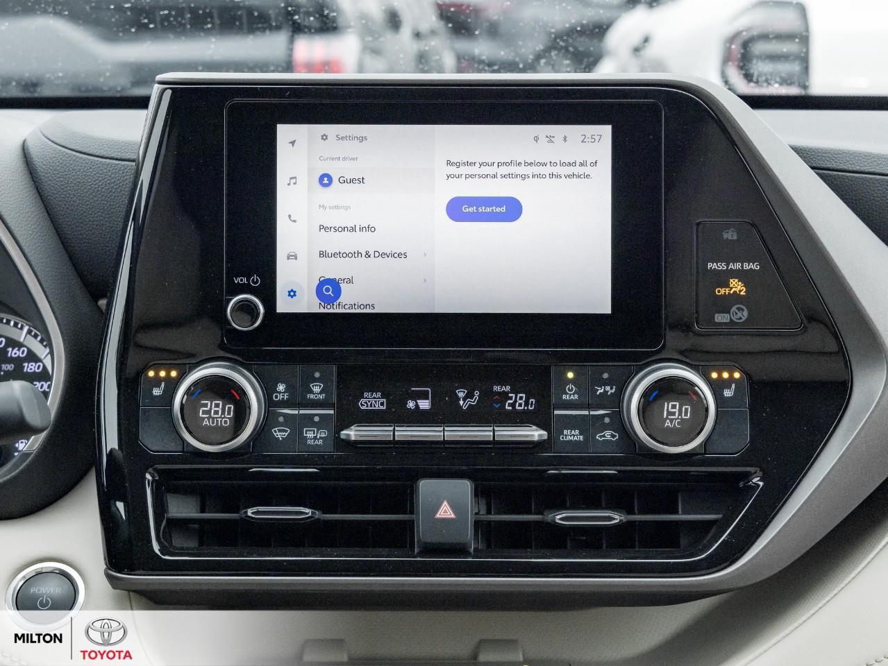 2024 Toyota Highlander Hybrid HYBRID XLE LEATHER NAVIGATION SUNROOF BLIND SPOT 8 Photo