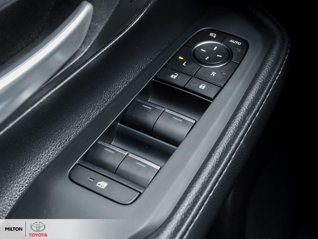 2024 Toyota Grand Highlander LEATHER HEATED STEERING 7 PASSENGER TCUV Limited Photo