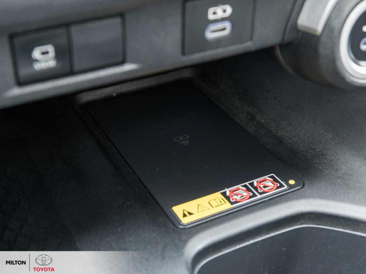 2024 Toyota Grand Highlander LEATHER HEATED STEERING 7 PASSENGER TCUV Limited Photo