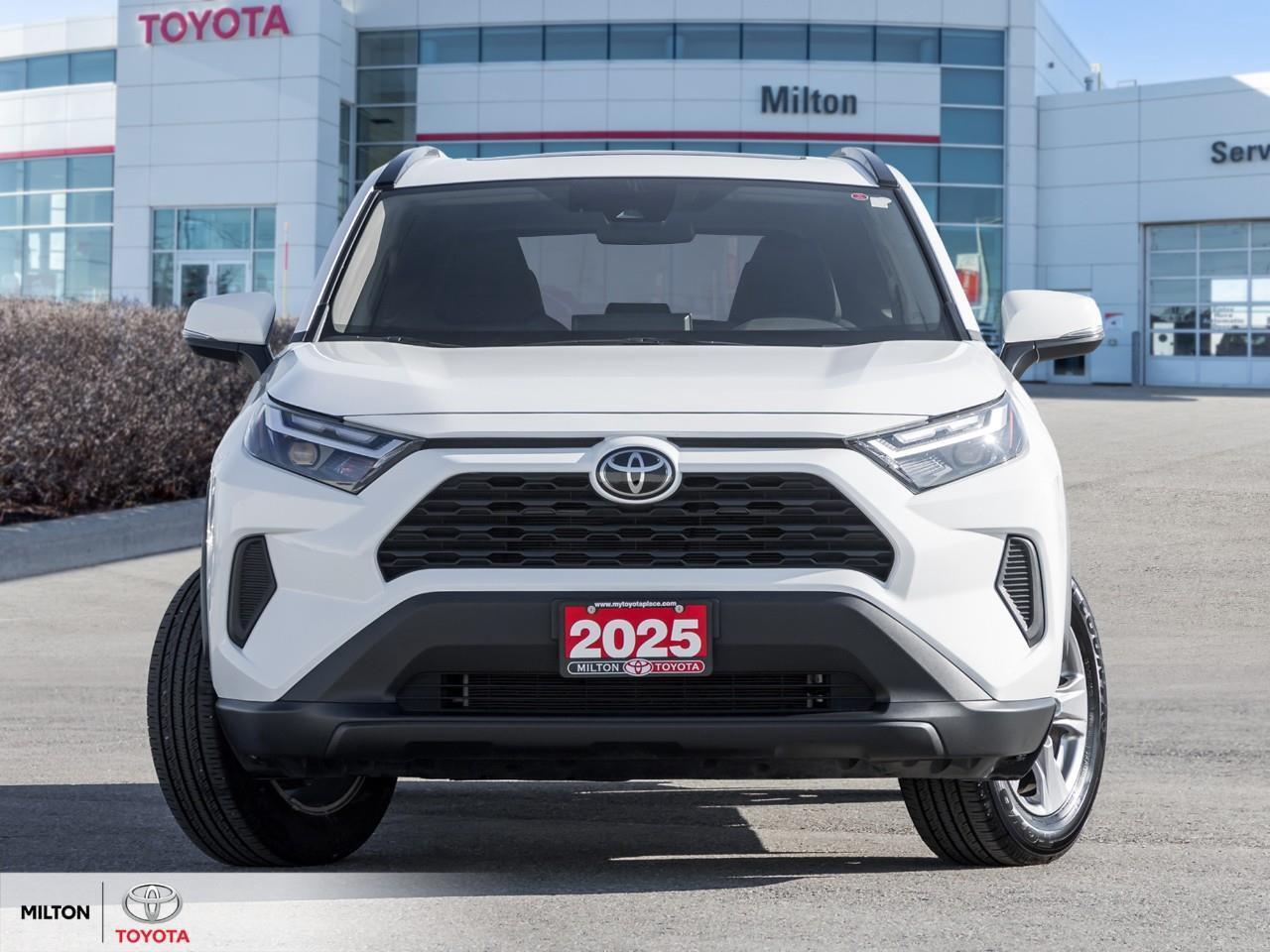 2025 Toyota RAV4 XLE AWD POWER SEAT SUNROOF HEATED STEERING ONE OWN Photo