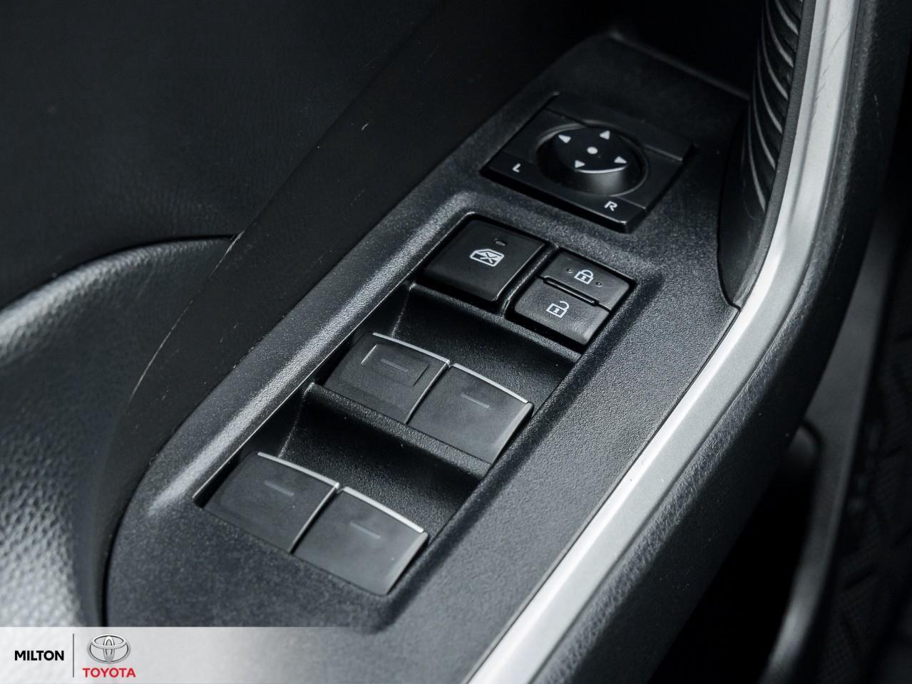 2022 Toyota RAV4 XLE AWD POWER SEAT SUNROOF HEATED STEERING XLE Photo