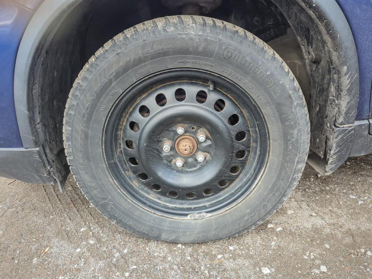 2017 Nissan Rogue SV Photo