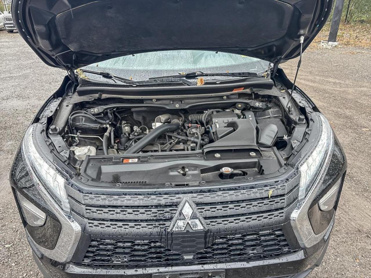 2022 Mitsubishi Eclipse Cross ES Photo