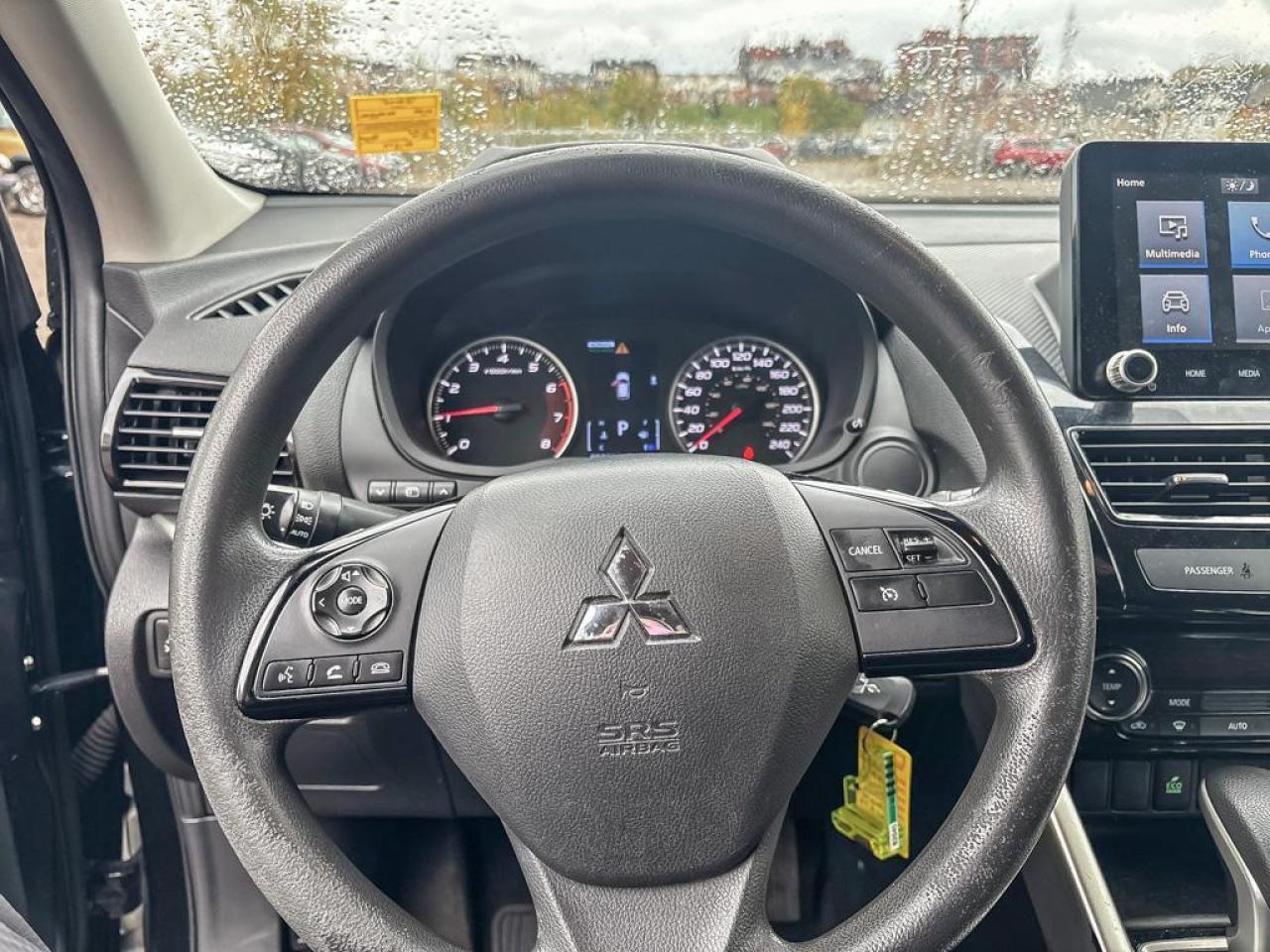 2022 Mitsubishi Eclipse Cross ES Photo