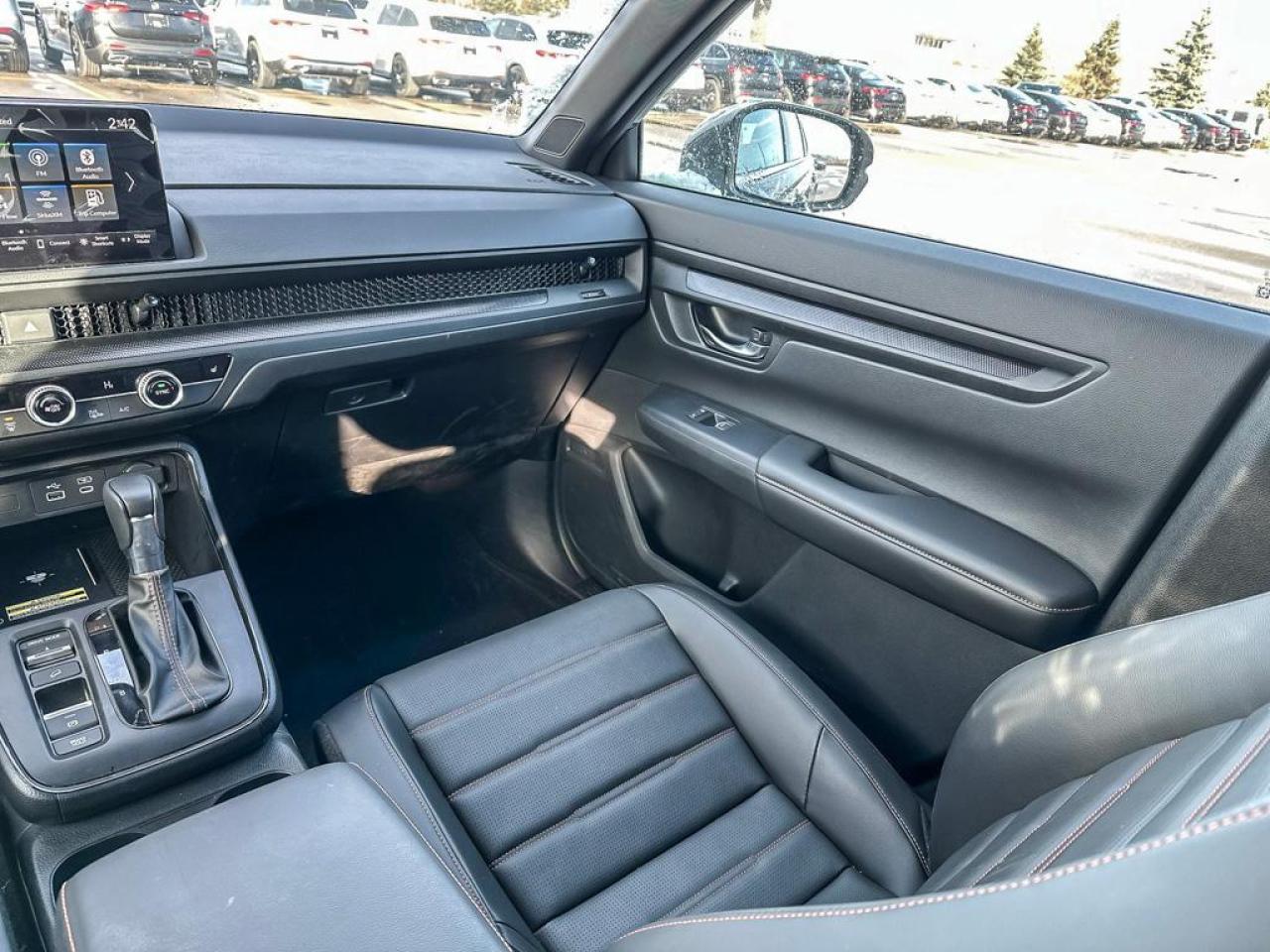 2025 Honda CR-V Hybrid EX-L Photo