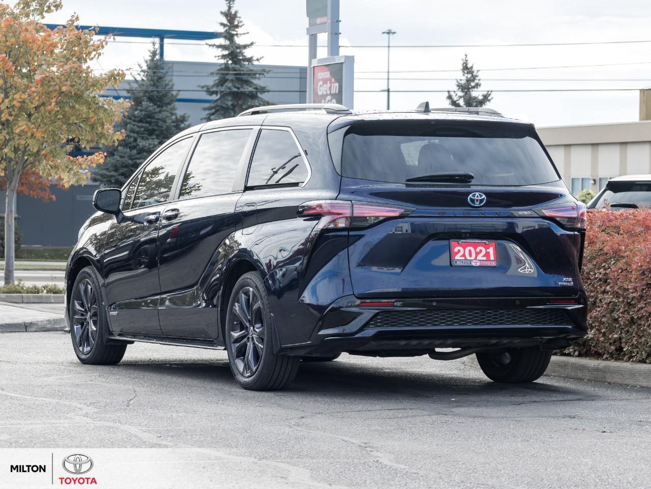 2021 Toyota Sienna LEATHER NAVIGATION SUNROOF HEATED STEERING JBL REA Photo