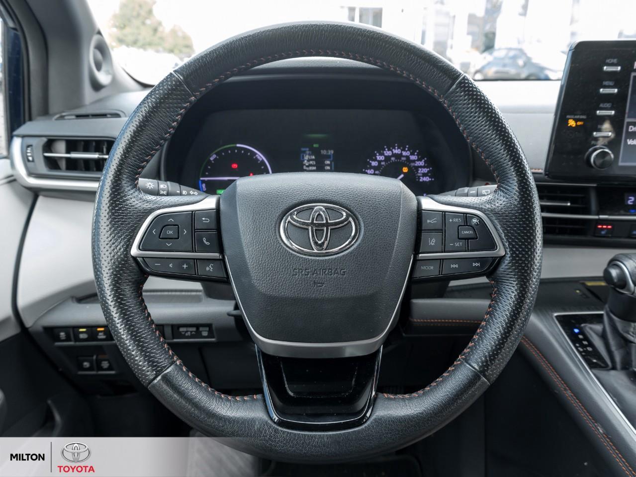 2021 Toyota Sienna LEATHER NAVIGATION SUNROOF HEATED STEERING JBL REA Photo