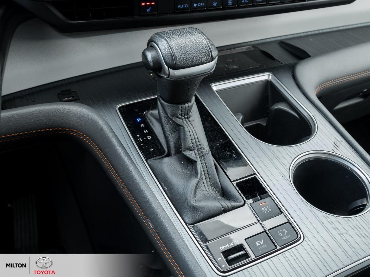 2021 Toyota Sienna LEATHER NAVIGATION SUNROOF HEATED STEERING JBL REA Photo