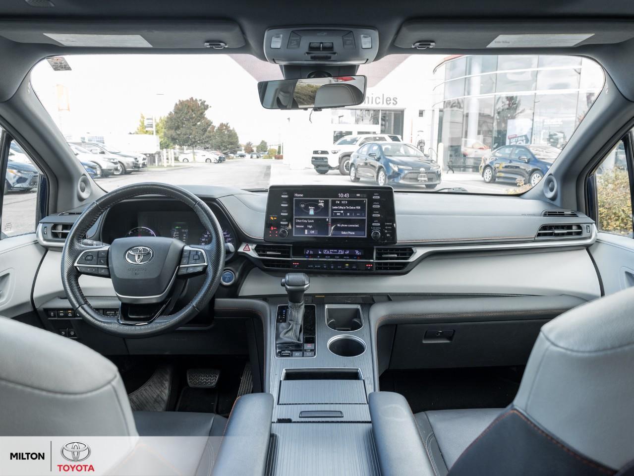 2021 Toyota Sienna LEATHER NAVIGATION SUNROOF HEATED STEERING JBL REA Photo