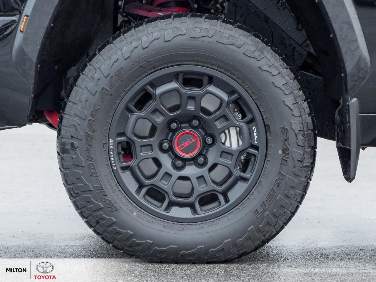 2025 Toyota Tundra TRD PRO TONNEAU COVER RARE TCUV Limited Photo3