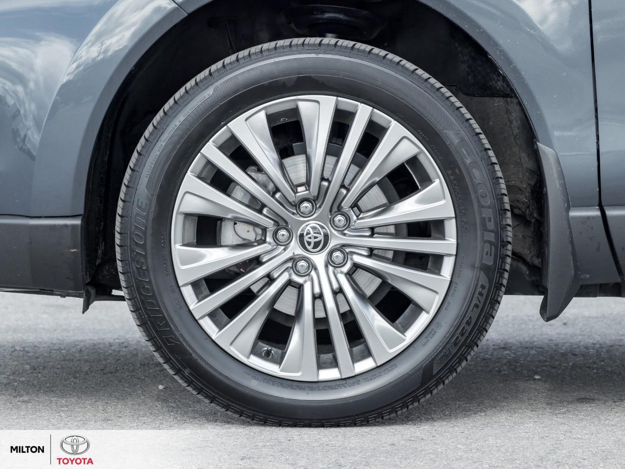 2024 Toyota Venza HYBRID LEATHER VENTILATED SEATS JBL HEATED STEERIN Photo3