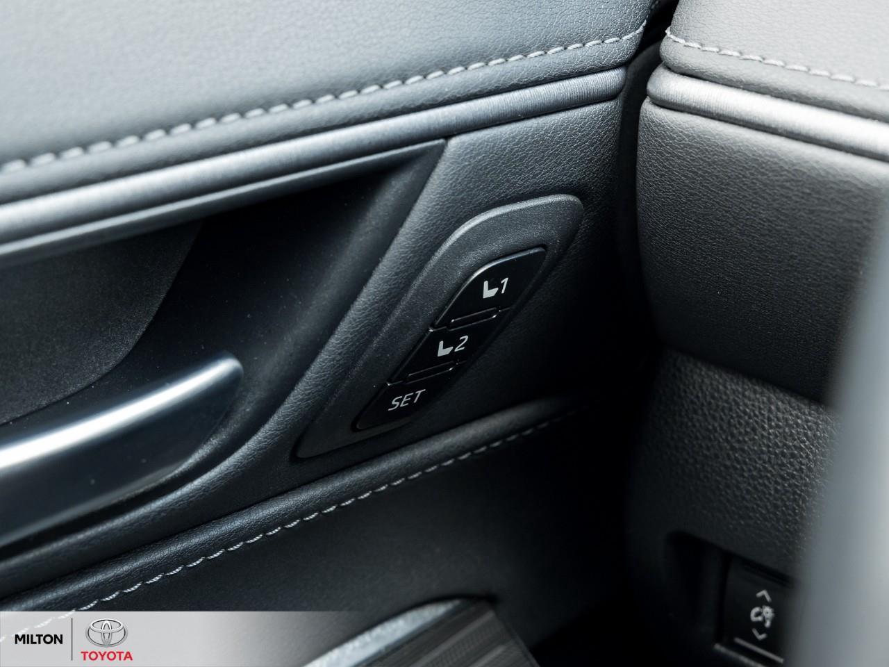 2024 Toyota Venza HYBRID LEATHER VENTILATED SEATS JBL HEATED STEERIN Photo