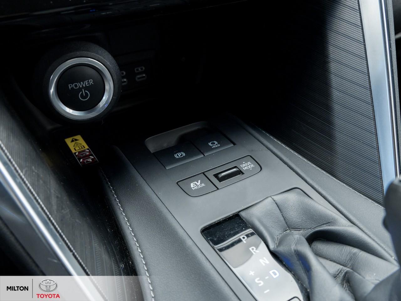 2024 Toyota Venza HYBRID LEATHER VENTILATED SEATS JBL HEATED STEERIN Photo