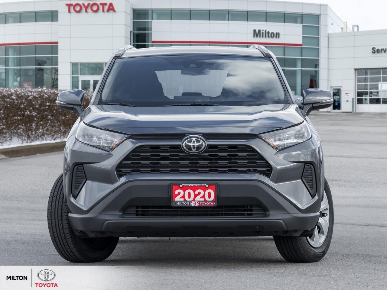 2020 Toyota RAV4 HEATED SEATS APPLE CARPLAY BLIND SPOT SAFETY SENSE Photo