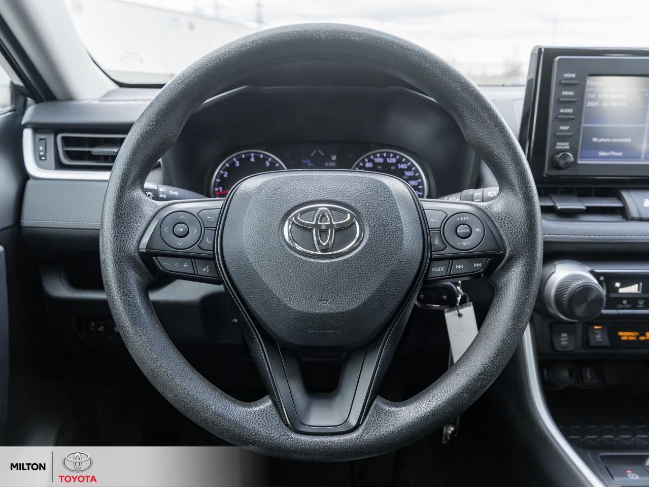 2020 Toyota RAV4 HEATED SEATS APPLE CARPLAY BLIND SPOT SAFETY SENSE Photo