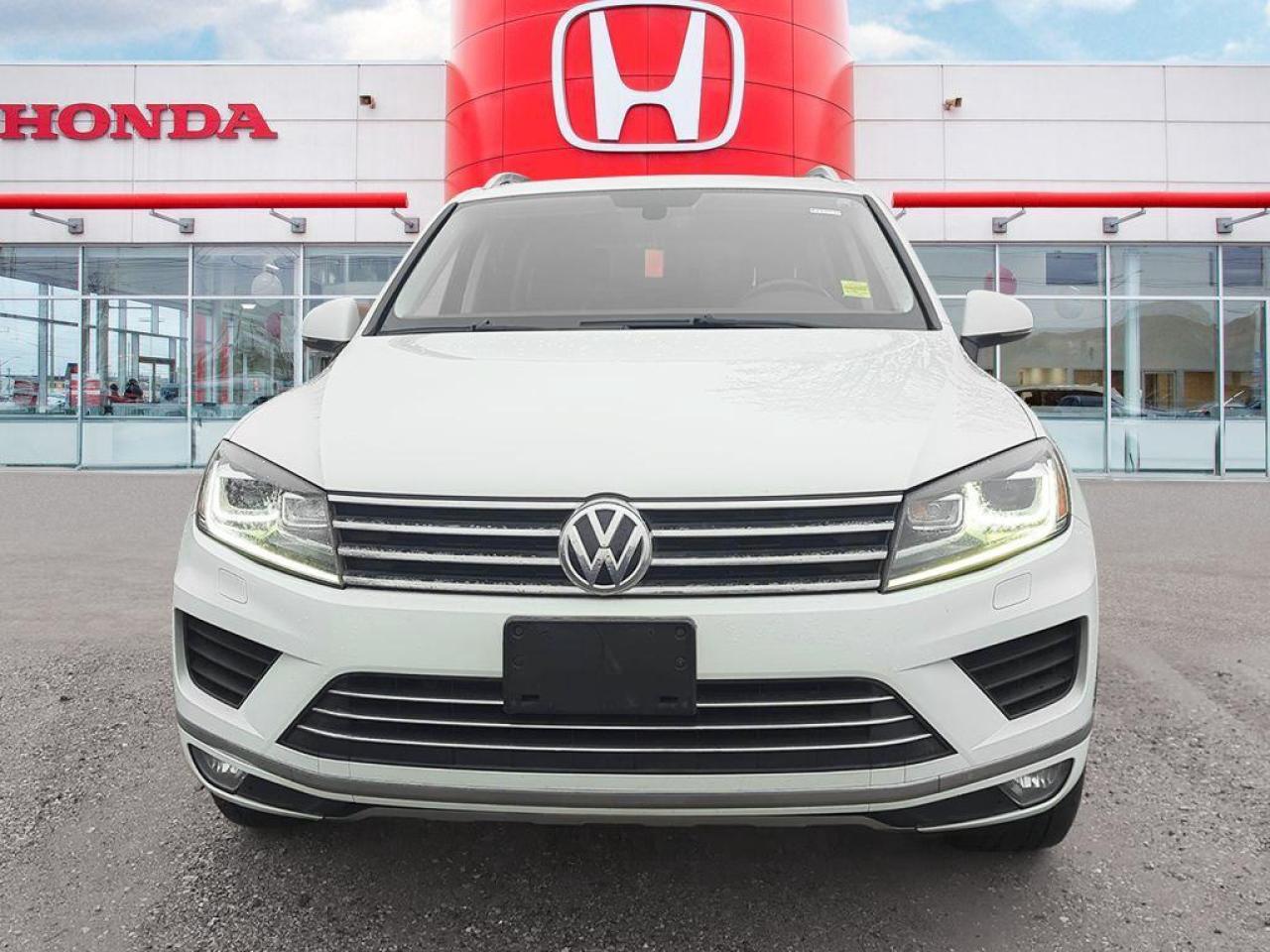 2017 Volkswagen Touareg 3.6L Photo